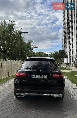 Внедорожник / Кроссовер Mercedes-Benz GLC-Class 2015 в 