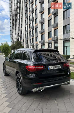 Внедорожник / Кроссовер Mercedes-Benz GLC-Class 2015 в 