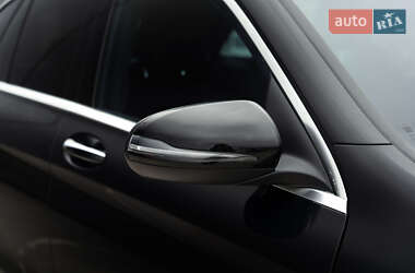 Внедорожник / Кроссовер Mercedes-Benz GLC-Class 2021 в 