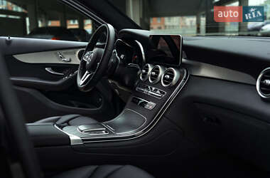 Внедорожник / Кроссовер Mercedes-Benz GLC-Class 2021 в 