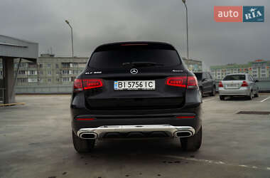 Внедорожник / Кроссовер Mercedes-Benz GLC-Class 2021 в 