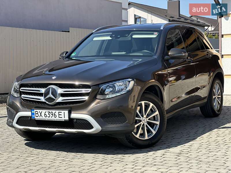 Внедорожник / Кроссовер Mercedes-Benz GLC-Class 2016 в 