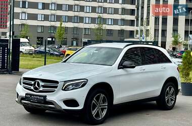 Позашляховик / Кросовер Mercedes-Benz GLC-Class 2017 в 