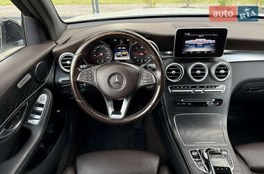 Позашляховик / Кросовер Mercedes-Benz GLC-Class 2017 в 