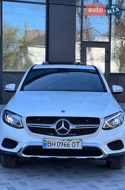 Внедорожник / Кроссовер Mercedes-Benz GLC-Class 2017 в 