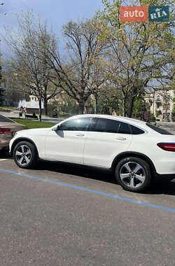 Внедорожник / Кроссовер Mercedes-Benz GLC-Class 2017 в 
