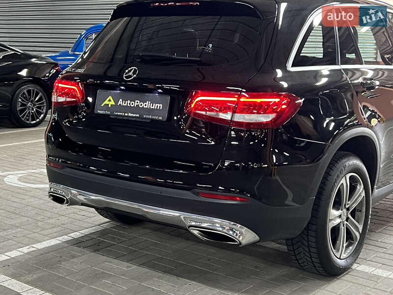 Позашляховик / Кросовер Mercedes-Benz GLC-Class 2017 в Києві