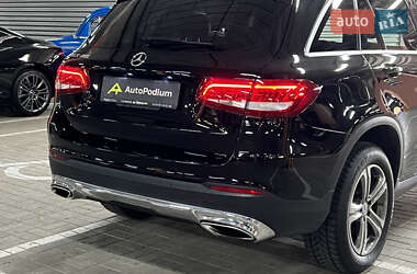 Внедорожник / Кроссовер Mercedes-Benz GLC-Class 2017 в 