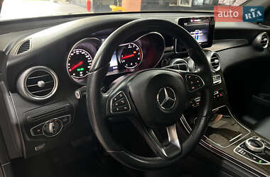 Внедорожник / Кроссовер Mercedes-Benz GLC-Class 2017 в 