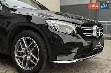 Позашляховик / Кросовер Mercedes-Benz GLC-Class 2017 в 