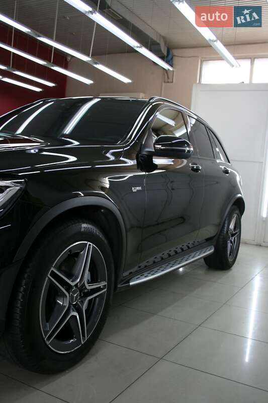 Позашляховик / Кросовер Mercedes-Benz GLC-Class 2019 в Одесі