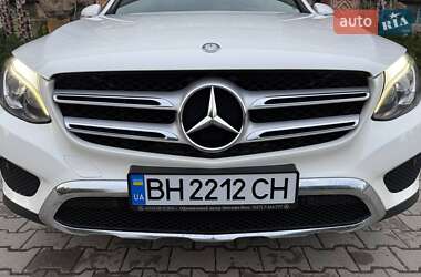 Позашляховик / Кросовер Mercedes-Benz GLC-Class 2016 в 