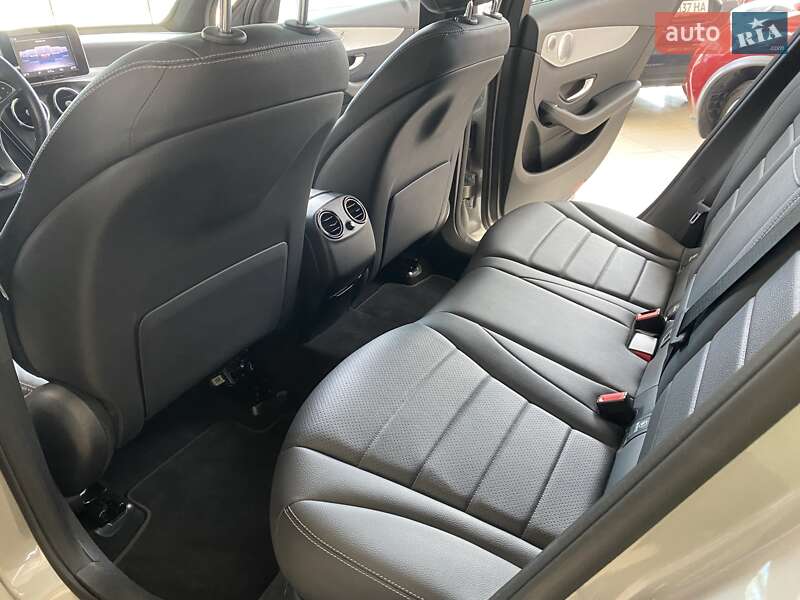 Внедорожник / Кроссовер Mercedes-Benz GLC-Class 2019 в Одессе