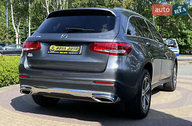 Позашляховик / Кросовер Mercedes-Benz GLC-Class 2017 в 