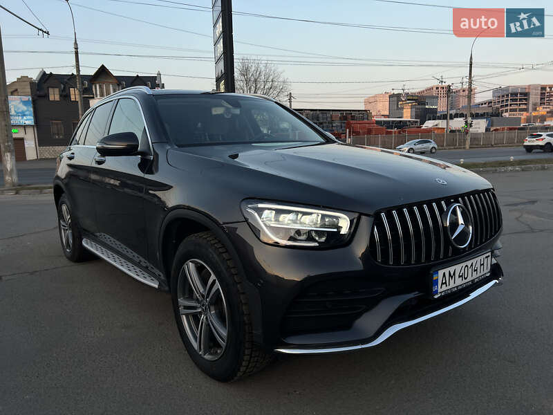 Внедорожник / Кроссовер Mercedes-Benz GLC-Class 2020 в Житомире