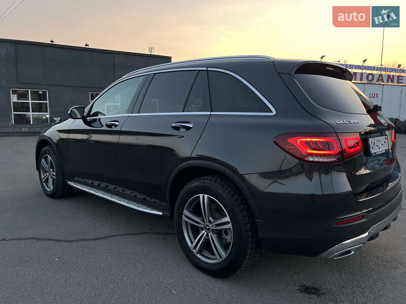 Внедорожник / Кроссовер Mercedes-Benz GLC-Class 2020 в Житомире