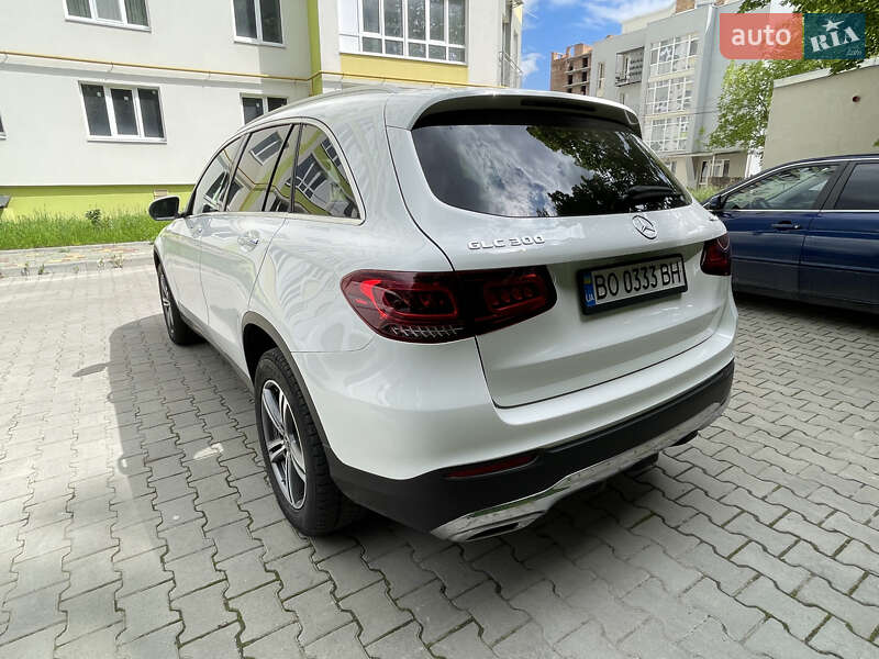 Внедорожник / Кроссовер Mercedes-Benz GLC-Class 2019 в Тернополе