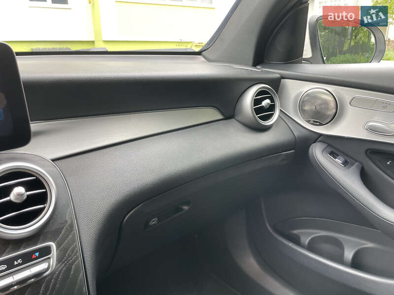 Внедорожник / Кроссовер Mercedes-Benz GLC-Class 2019 в Тернополе