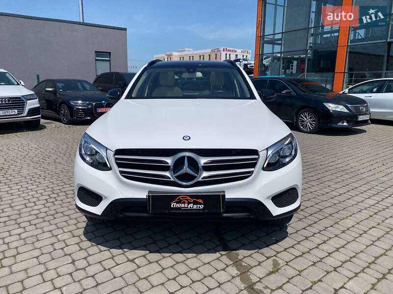 Внедорожник / Кроссовер Mercedes-Benz GLC-Class 2018 в Львове фото 2 Внедорожник / Кроссовер Mercedes-Benz GLC-Class 2018 в Львове