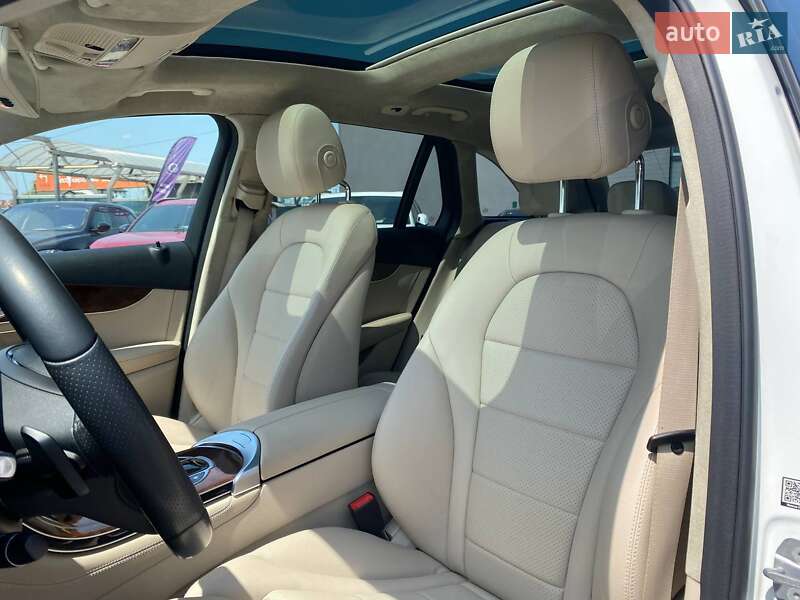 Внедорожник / Кроссовер Mercedes-Benz GLC-Class 2018 в Львове фото 20 Внедорожник / Кроссовер Mercedes-Benz GLC-Class 2018 в Львове