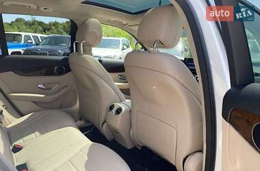 Внедорожник / Кроссовер Mercedes-Benz GLC-Class 2018 в 