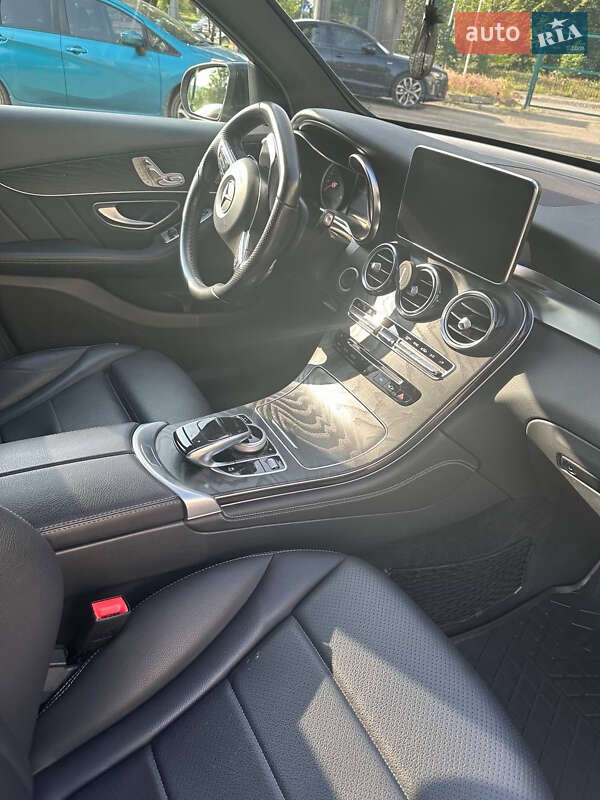 Внедорожник / Кроссовер Mercedes-Benz GLC-Class 2018 в Киеве