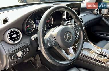 Внедорожник / Кроссовер Mercedes-Benz GLC-Class 2015 в 