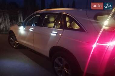 Внедорожник / Кроссовер Mercedes-Benz GLC-Class 2017 в 