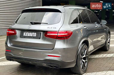 Внедорожник / Кроссовер Mercedes-Benz GLC-Class 2017 в 