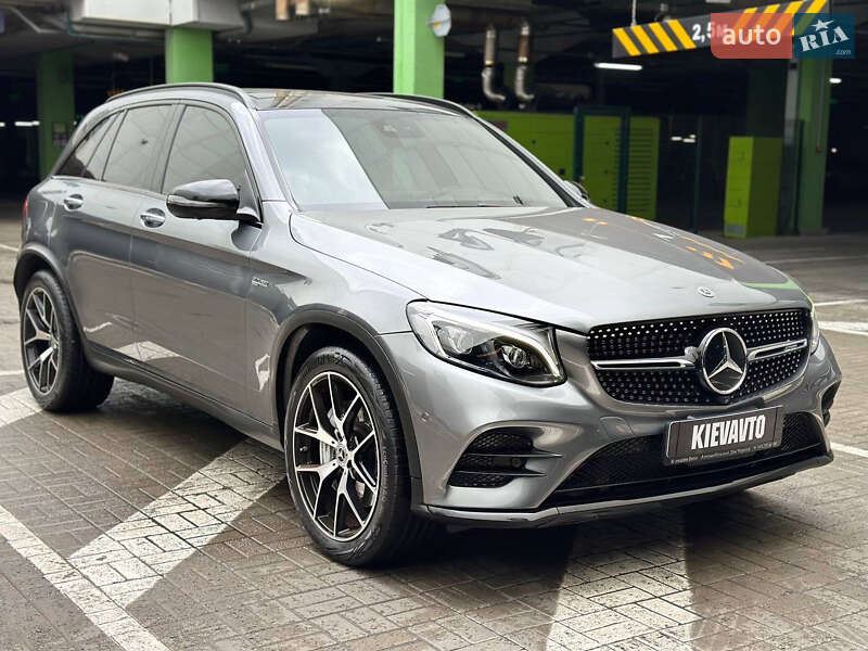 Внедорожник / Кроссовер Mercedes-Benz GLC-Class 2017 в Киеве