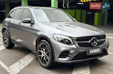 Внедорожник / Кроссовер Mercedes-Benz GLC-Class 2017 в 