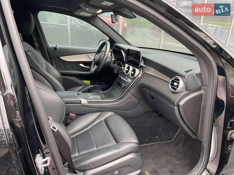 Внедорожник / Кроссовер Mercedes-Benz GLC-Class 2019 в Киеве
