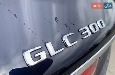 Внедорожник / Кроссовер Mercedes-Benz GLC-Class 2019 в 