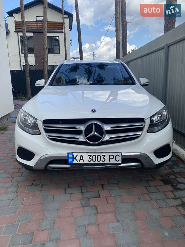 Внедорожник / Кроссовер Mercedes-Benz GLC-Class 2018 в 