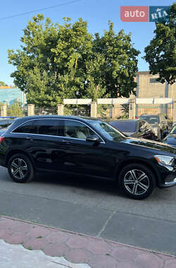 Внедорожник / Кроссовер Mercedes-Benz GLC-Class 2016 в 
