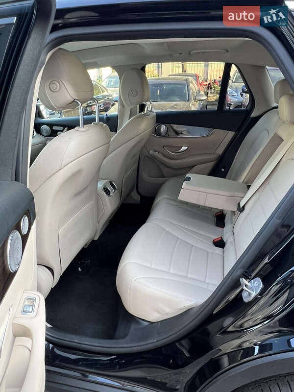 Внедорожник / Кроссовер Mercedes-Benz GLC-Class 2016 в Одессе