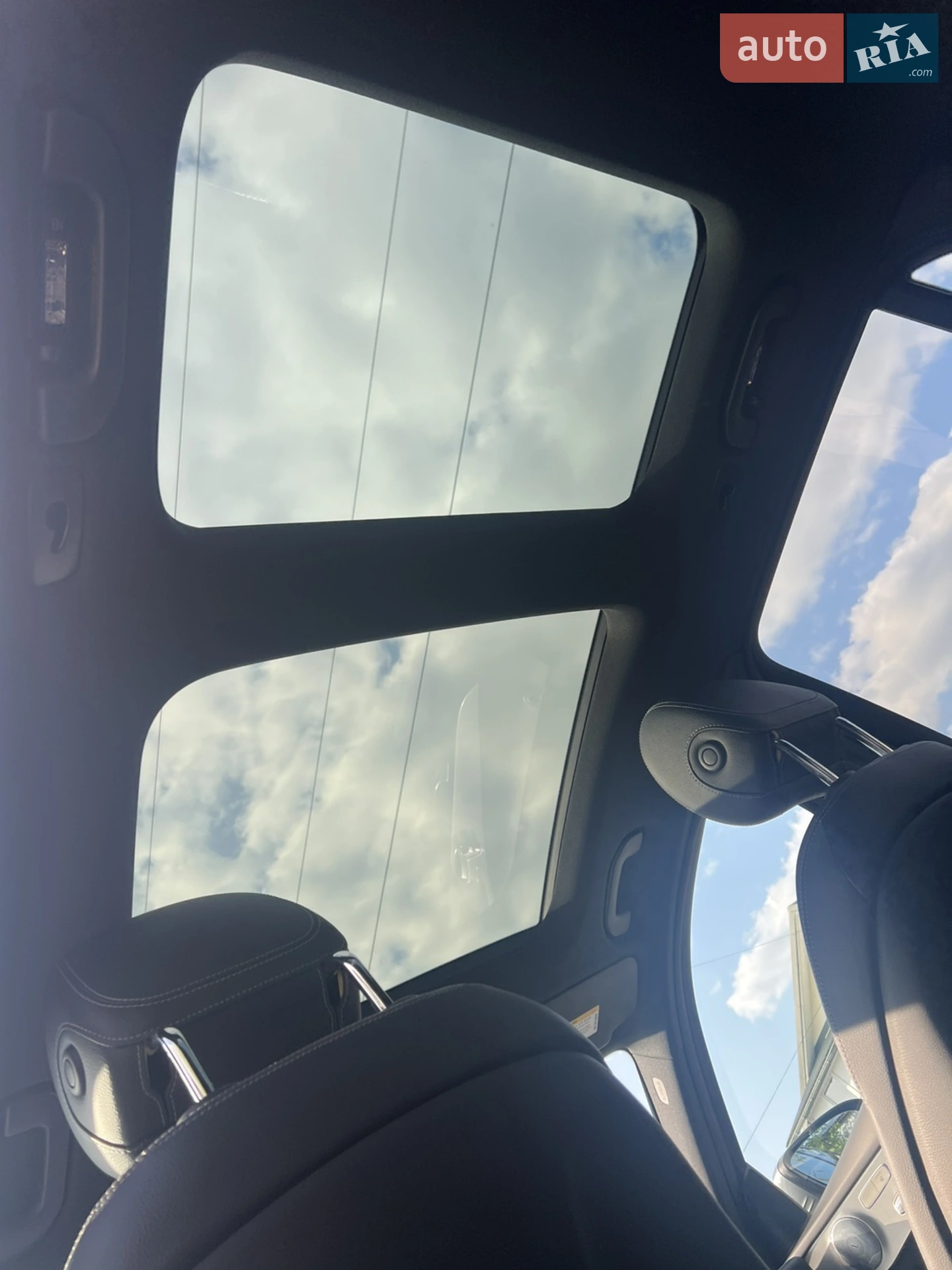2019 Mercedes-Benz GLC - мініатюра 18