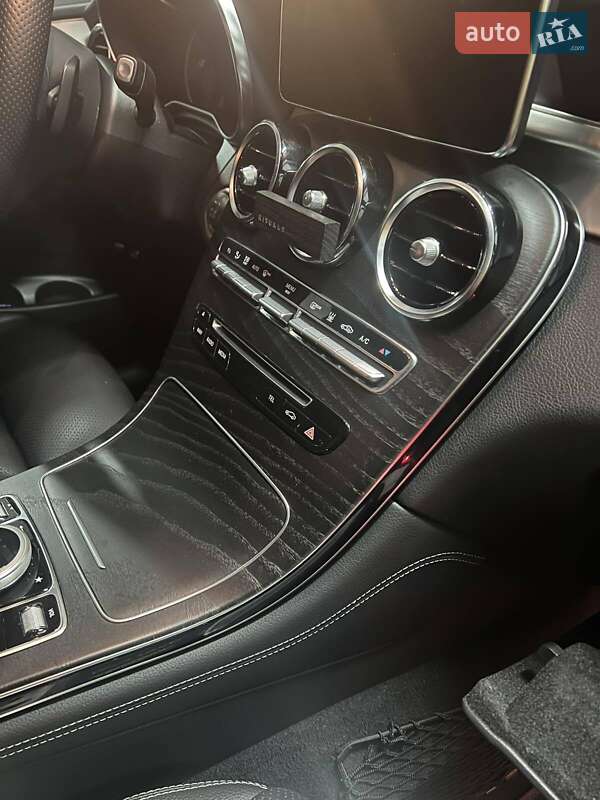 Внедорожник / Кроссовер Mercedes-Benz GLC-Class 2019 в Львове