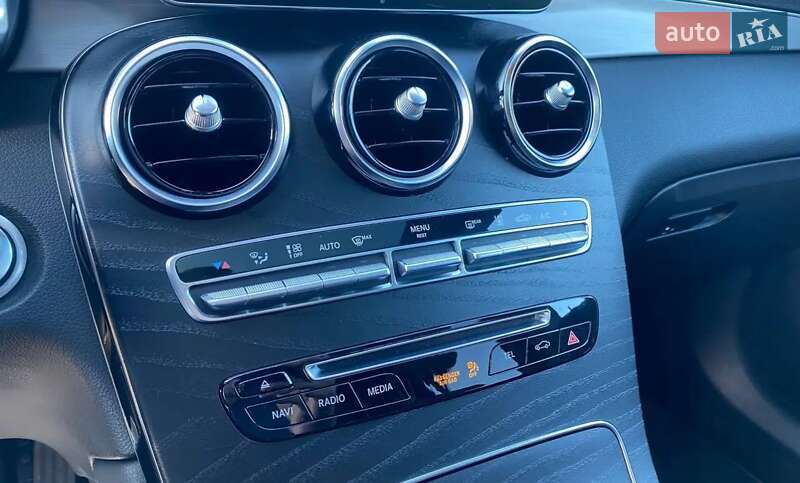 Внедорожник / Кроссовер Mercedes-Benz GLC-Class 2019 в Львове