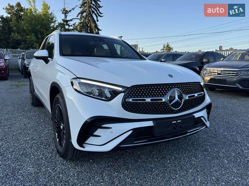Mercedes-Benz GLC-Class 2024