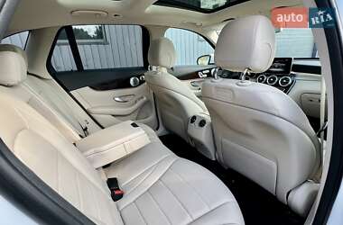 Внедорожник / Кроссовер Mercedes-Benz GLC-Class 2018 в 