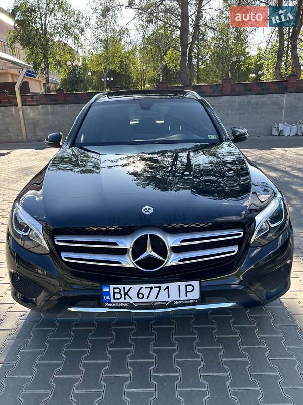 Внедорожник / Кроссовер Mercedes-Benz GLC-Class 2019 в Ровно