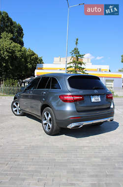 Внедорожник / Кроссовер Mercedes-Benz GLC-Class 2016 в 