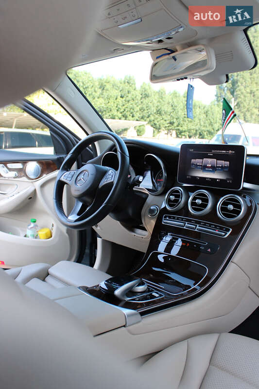Позашляховик / Кросовер Mercedes-Benz GLC-Class 2016 в Черкасах
