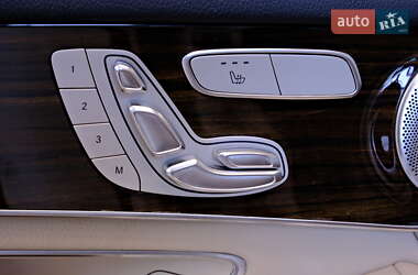 Позашляховик / Кросовер Mercedes-Benz GLC-Class 2016 в 