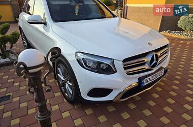Позашляховик / Кросовер Mercedes-Benz GLC-Class 2015 в 