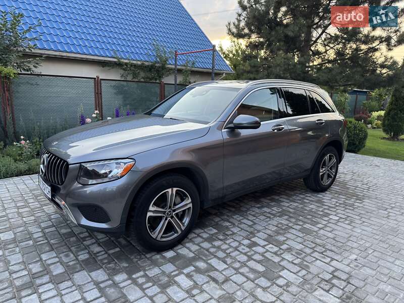Внедорожник / Кроссовер Mercedes-Benz GLC-Class 2018 в 