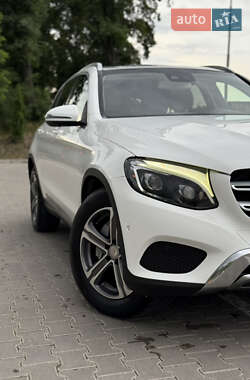 Внедорожник / Кроссовер Mercedes-Benz GLC-Class 2015 в 
