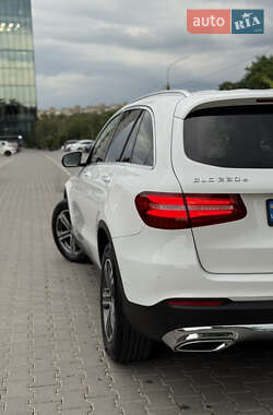 Внедорожник / Кроссовер Mercedes-Benz GLC-Class 2015 в 