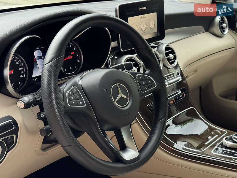 Позашляховик / Кросовер Mercedes-Benz GLC-Class 2018 в Києві